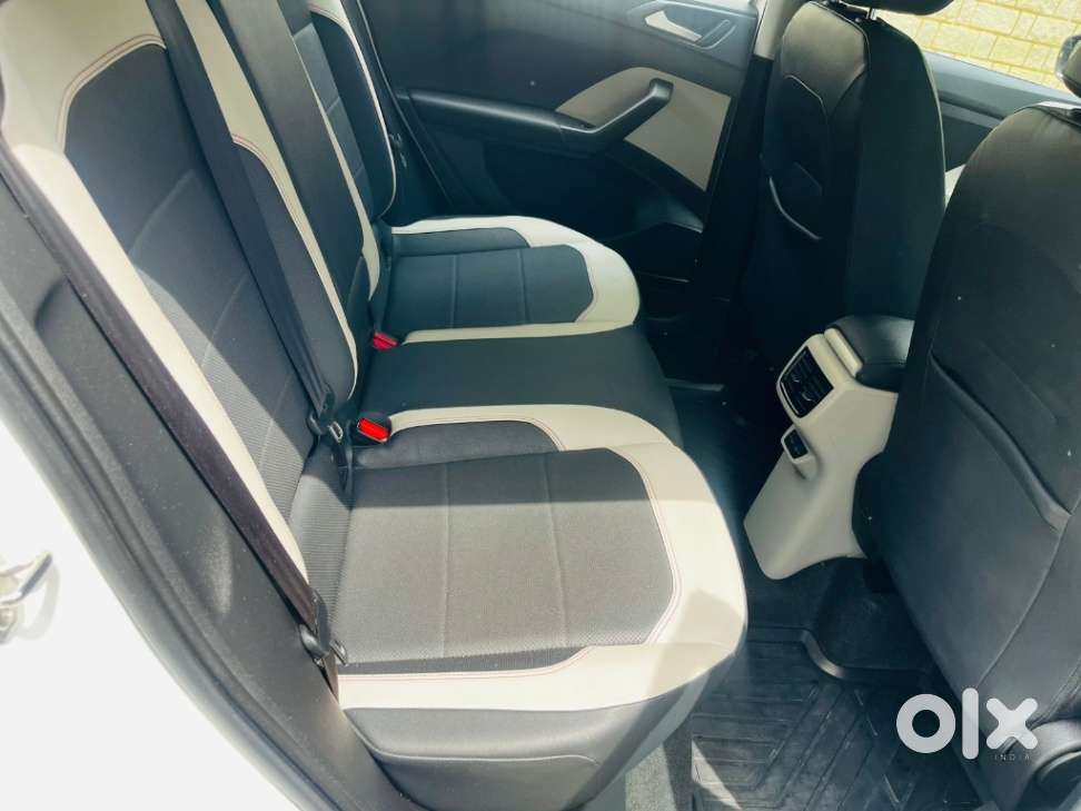 Volkswagen Taigun Gt Plus 1.5 Tsi Dsg (with Ventilated Seats), 2023,..