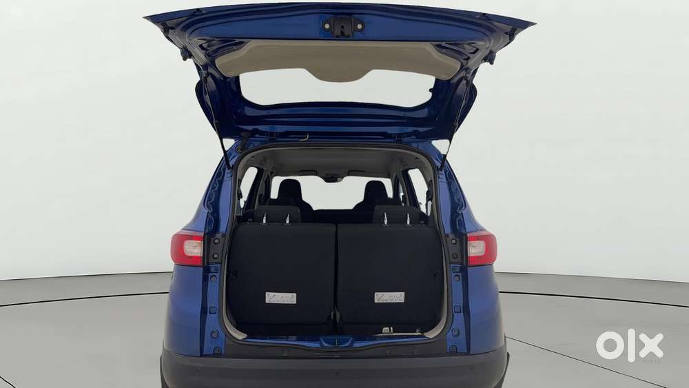 Renault Triber Rxz, 2021, Petrol