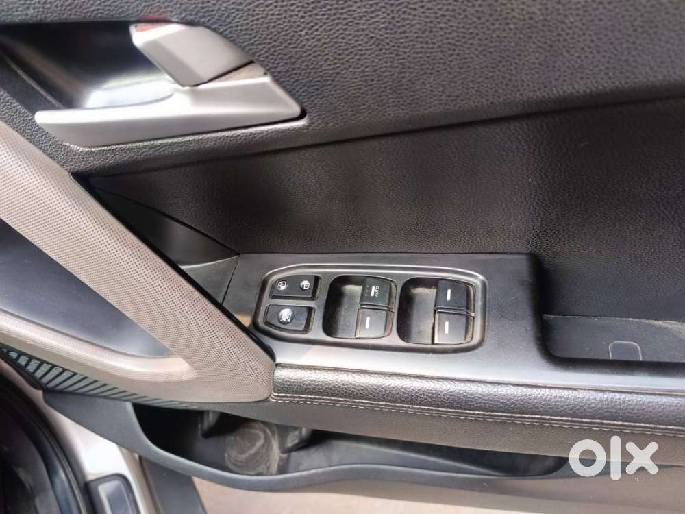 Hyundai Creta 1.6 Sx (o), 2018, Petrol