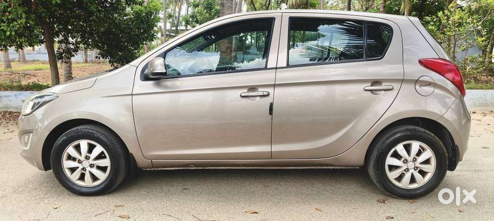 Hyundai I20 E 2014-2015 Sportz 1.4 Crdi, 2014, Diesel