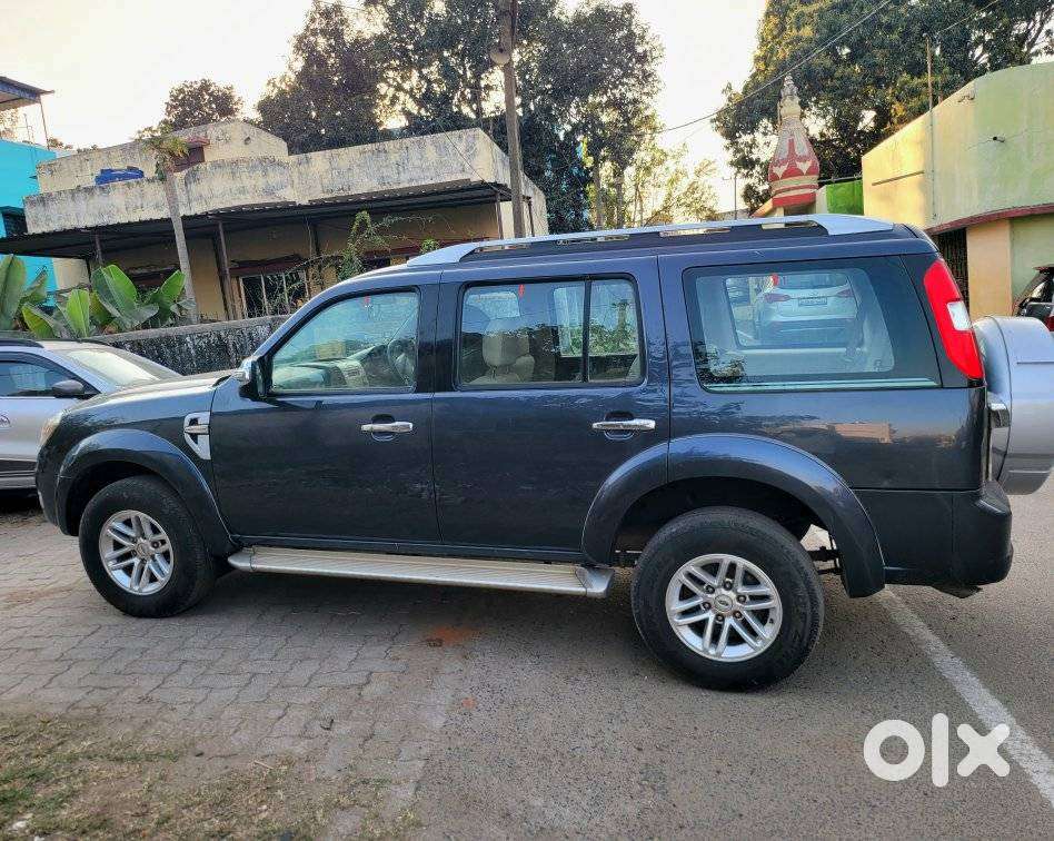 Ford Endeavour 2.5 4x2 Mt, 2012, Diesel