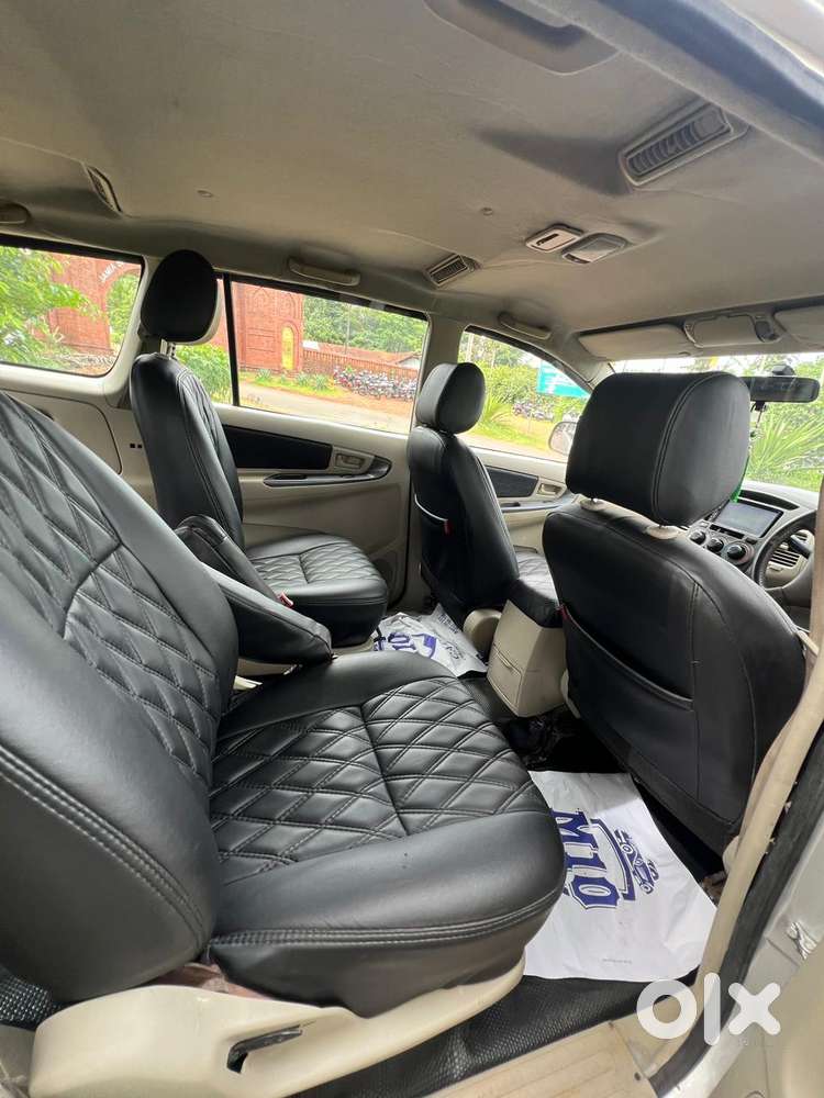Toyota Innova 2.5 Ev Cs 7 Str Bsiv, 2010, Diesel