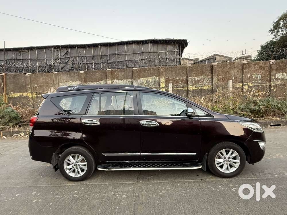 Toyota Innova Crysta 2.4 G Plus Mt 8s, 2017, Diesel