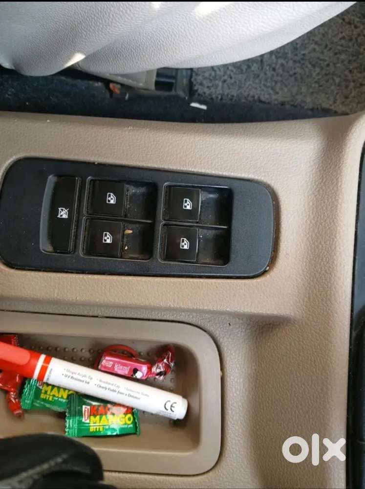 Showroom Piece 7 Seater Mahindra Diesel Suv