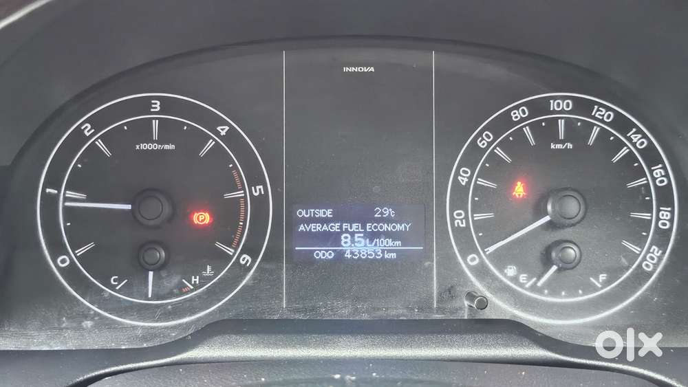 Toyota Innova Crysta 2.4 G Mt, 2021, Diesel