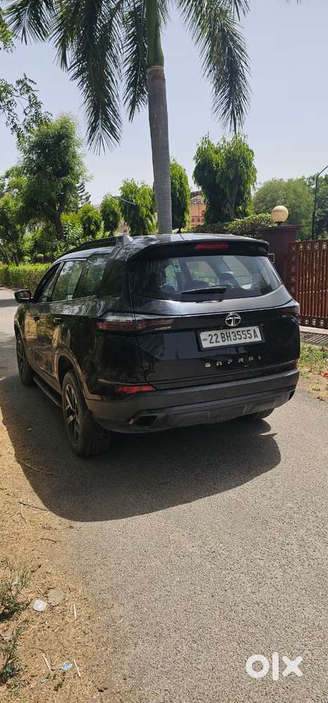 Tata Safari 2.0 Kryotec Xt Plus Dark Edition, 2022, Diesel
