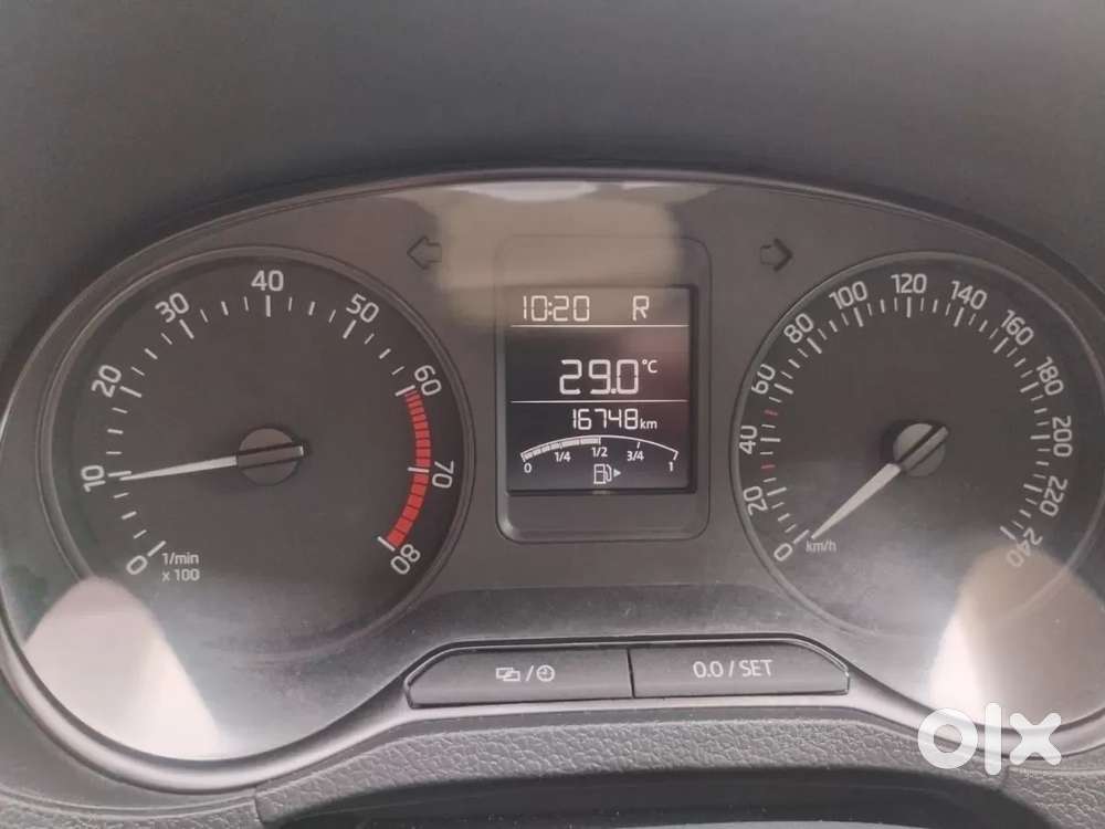 Skoda Rapid 1.0 Style At, 2021, Petrol