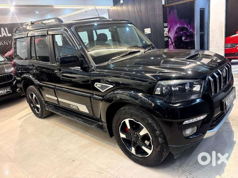 Mahindra Scorpio Classic 2.2 S 11 Mt 7 Str, 2023, Diesel