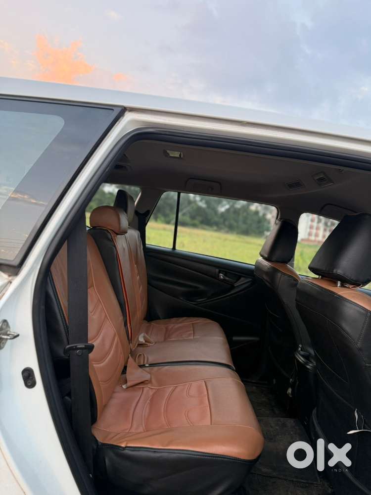 Toyota Innova Crysta 2.8 Gx Automatic 2019 Model