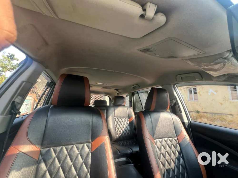 Toyota Innova Crysta 2019 Diesel 245000 Km Driven