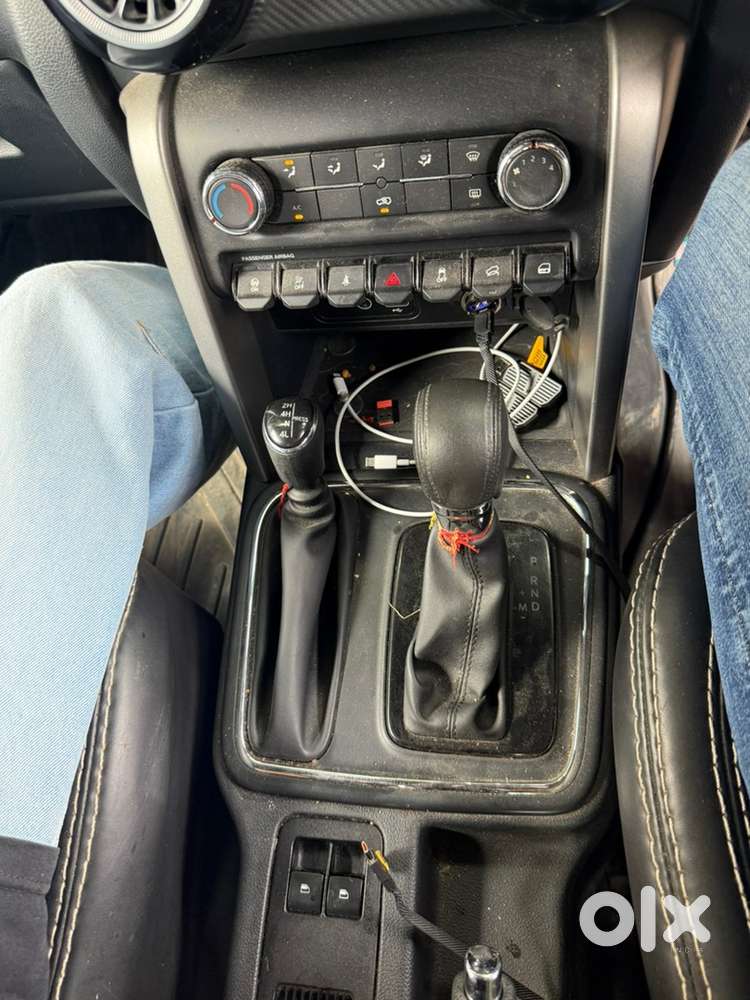 Mahindra Thar Petrol 2023