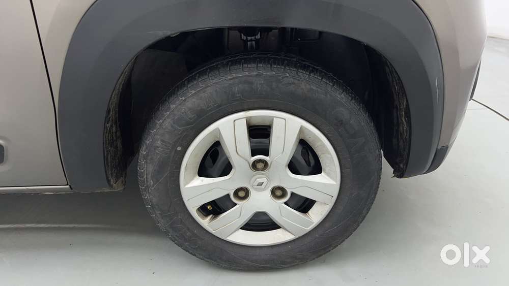 Renault Kwid 2019-ongoing 1.0 Rxt (o), 2018, Petrol