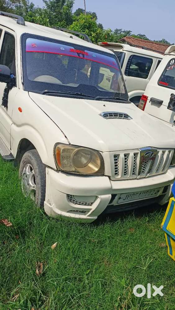 Mahindra Scorpio Classic 2013 Manual Diesel