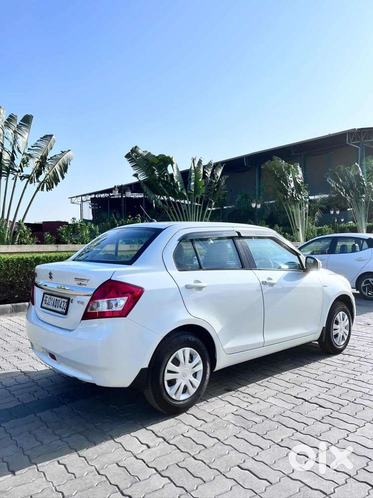 Maruti Suzuki Swift Dzire 1.2 Vxi Bsiv, 2014, Cng & Hybrids