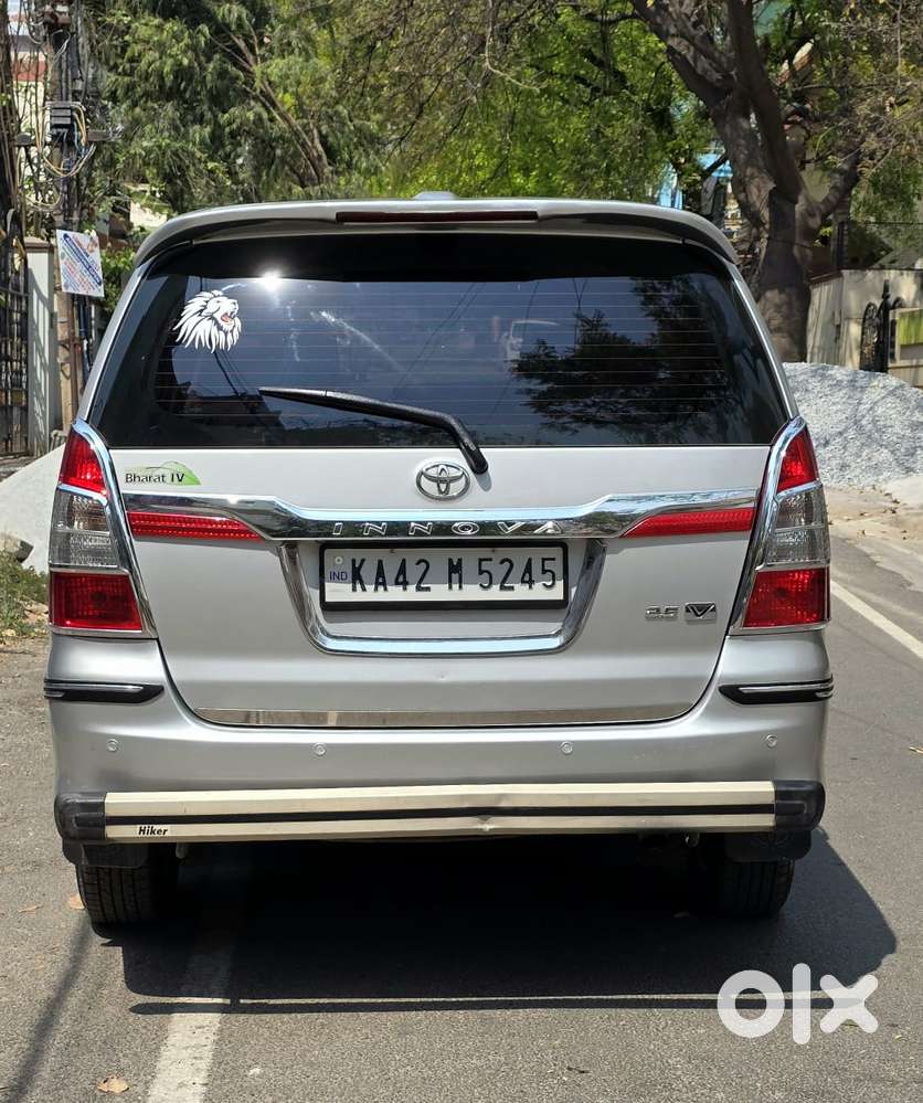 Toyota Innova 2.5 V 8 Str, 2014, Diesel