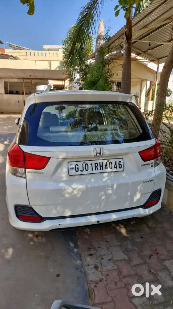 Honda Mobilio 2014 Petrol Variant