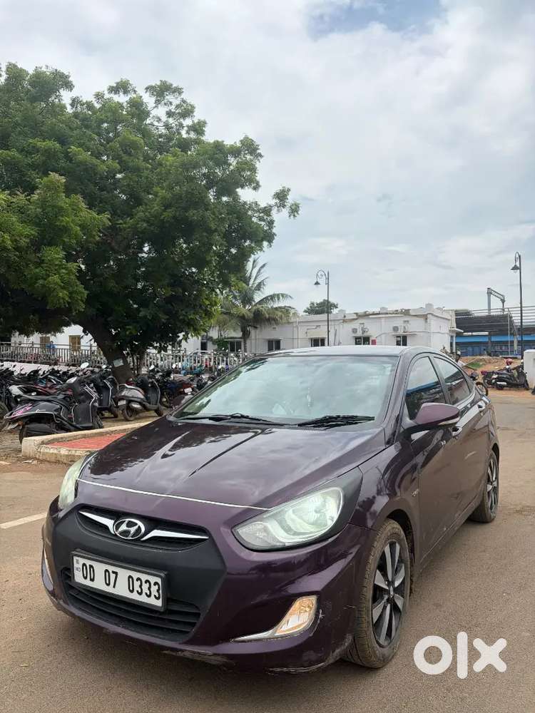 Hyundai Verna 2012 Diesel Manual