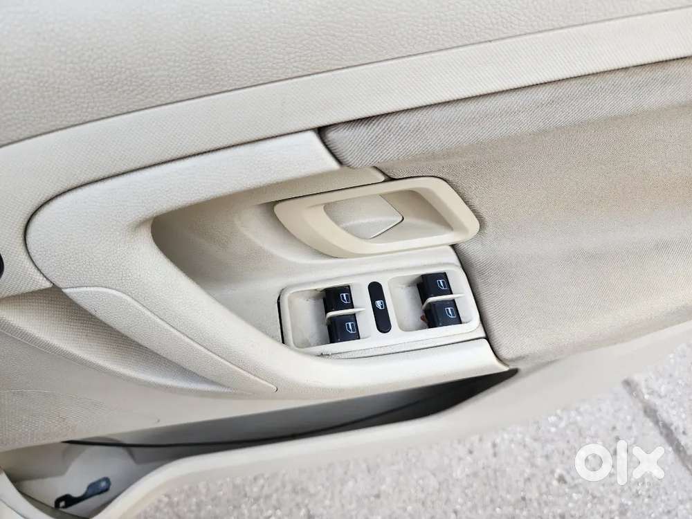 Skoda Fabia 2012 98500 Km Driven