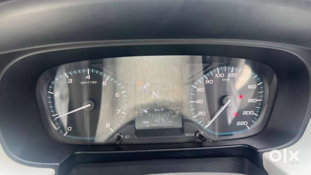 Tata Punch Accomplished Amt, 2023, Petrol