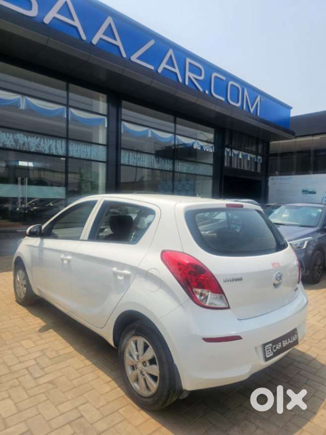 Hyundai I20 2015-2017 Sportz Option 1.4 Crdi, 2013, Petrol