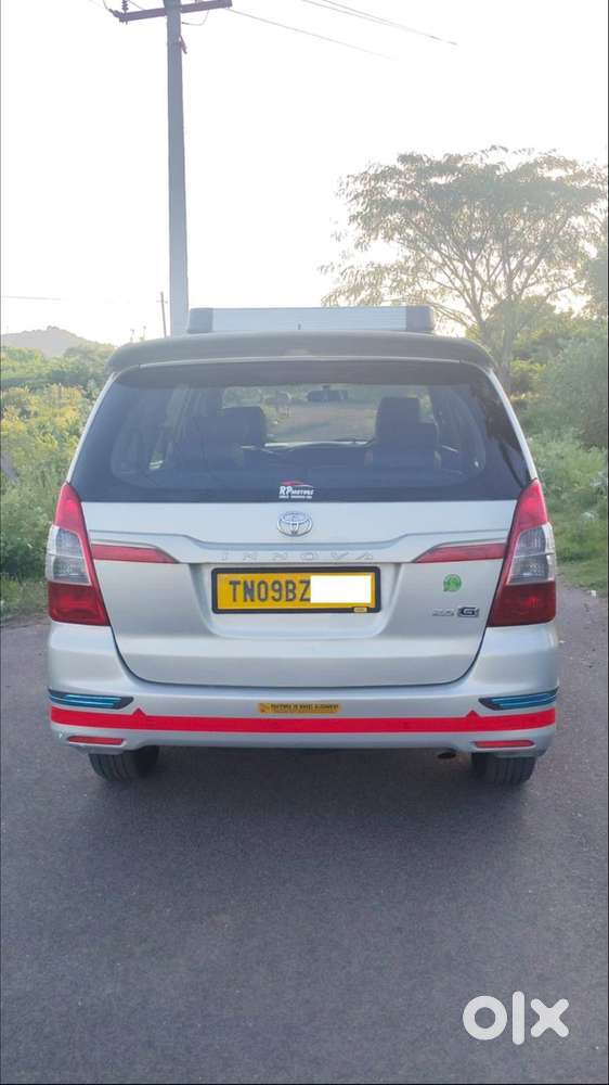 Innova 25 G Maxi Cab Diesel For Sale T-board Price Negotible