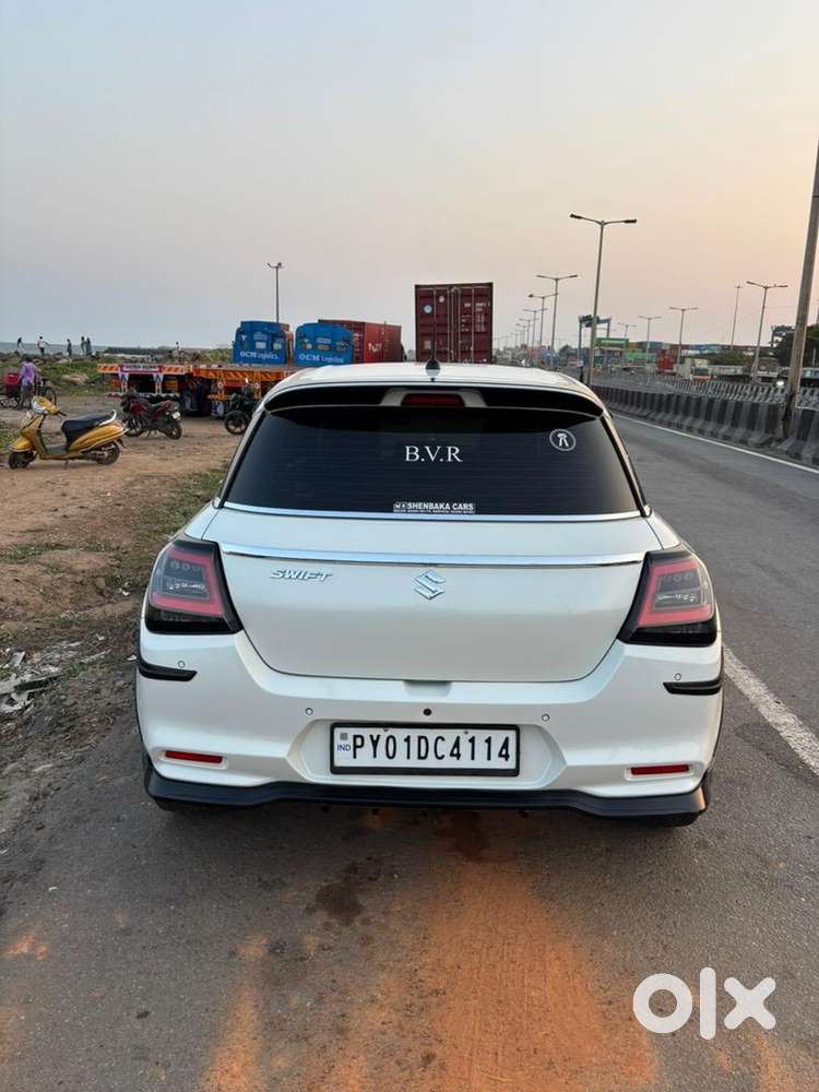 Maruti Suzuki Swift 2024 Petrol Well Maintained