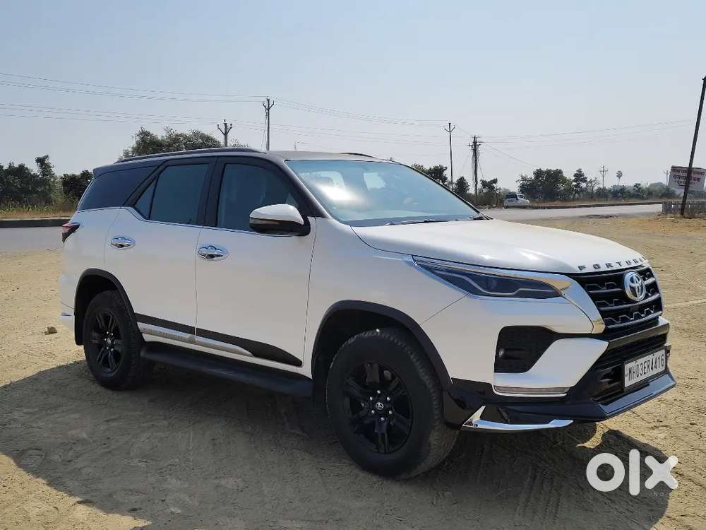 Toyota Fortuner 2025 Diesel Well Maintained