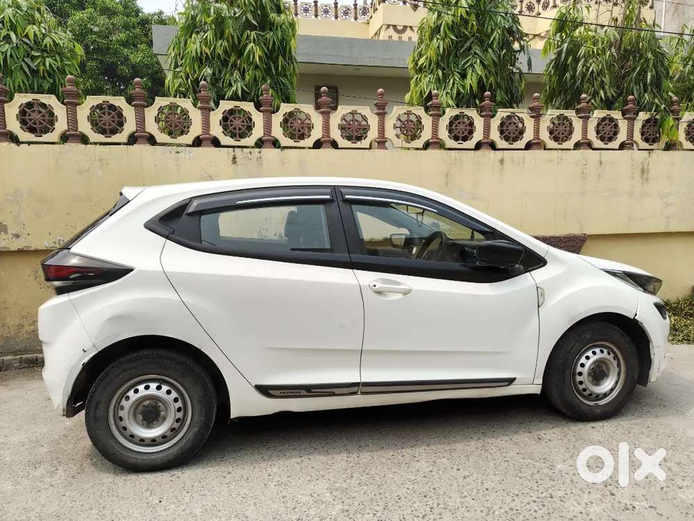 Tata Altroz 2021 Petrol 69000 Km Driven