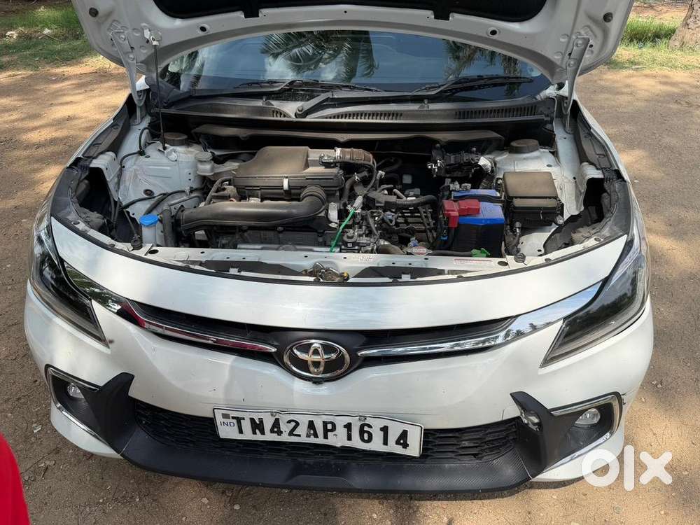 Toyota Glanza 2024 Petrol Well Maintained