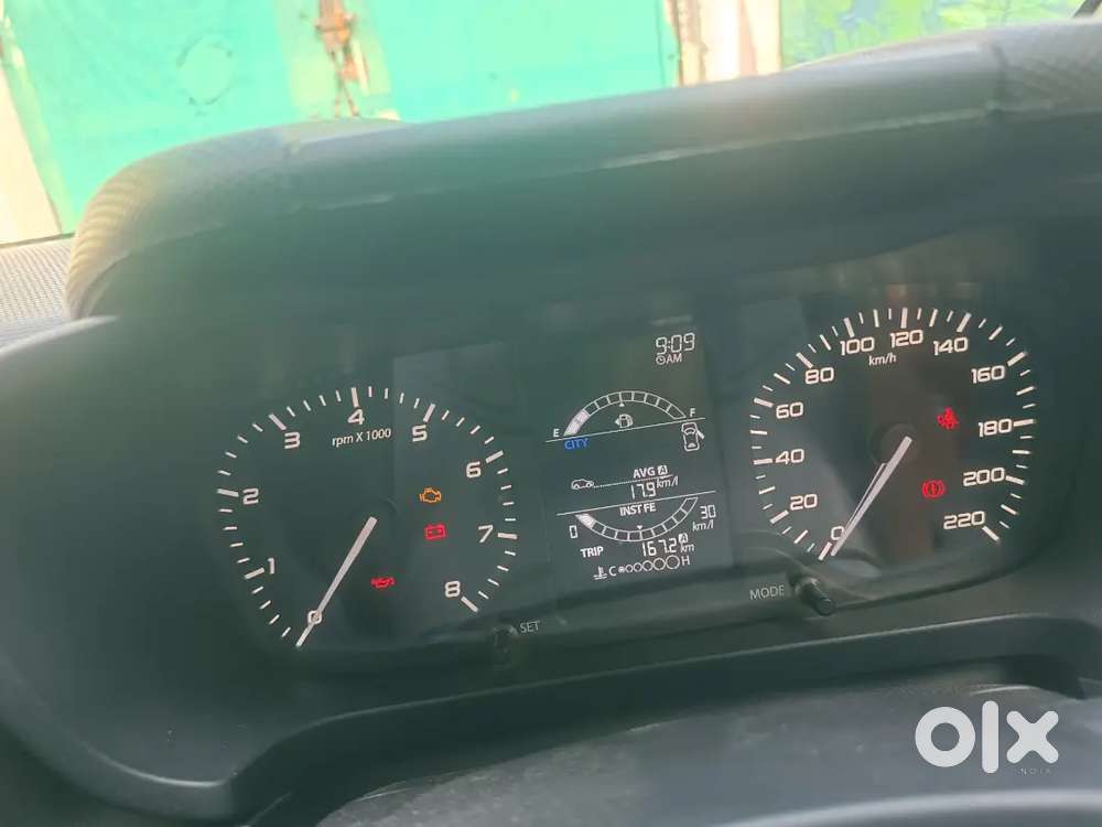 Tata Altroz 2023 Petrol Well Maintained