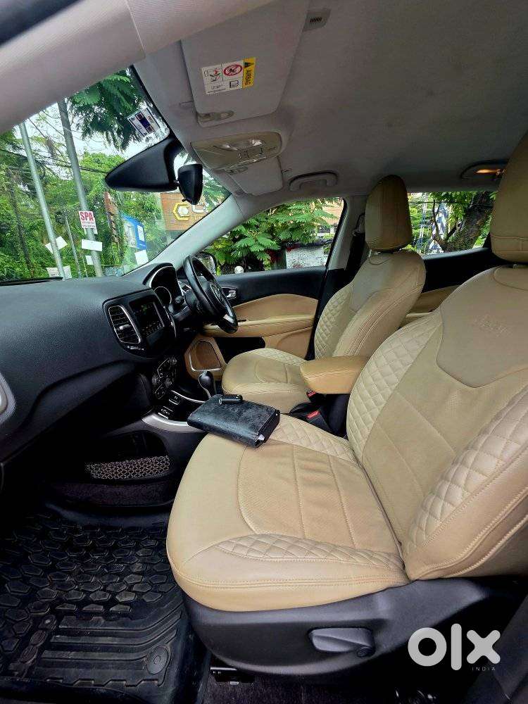 Jeep Compass 2.0 Longitude Option, 2019, Petrol