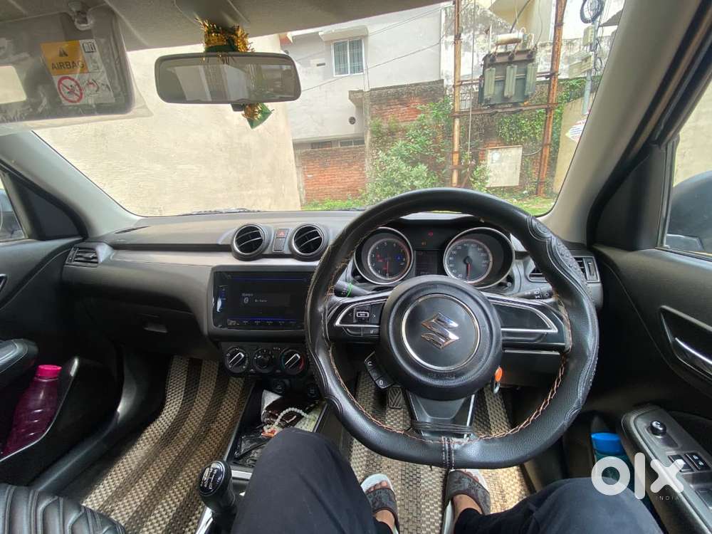 Maruti Suzuki Swift Vxi + Manual, 2023, Petrol