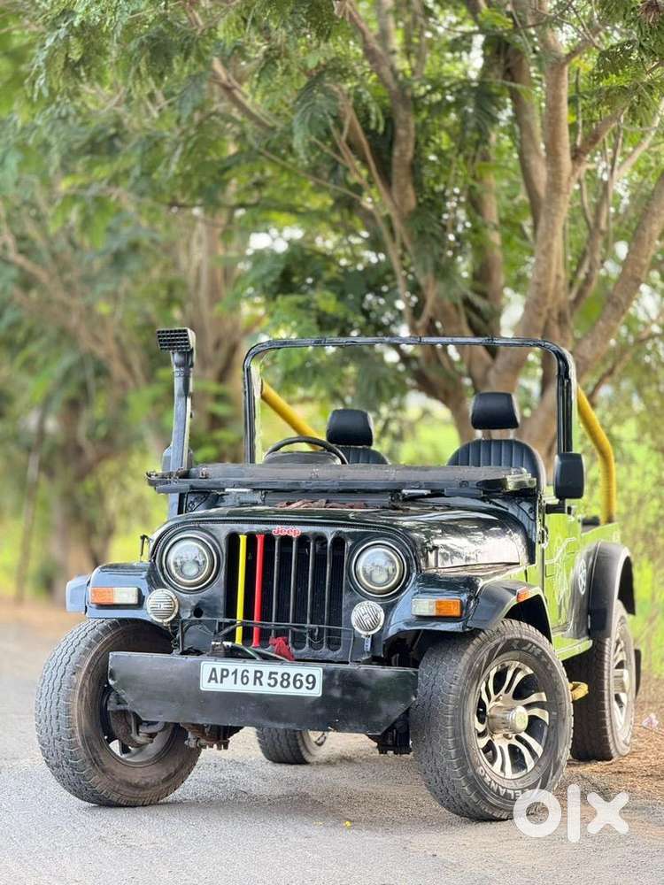 Mahindra Jeep 2001