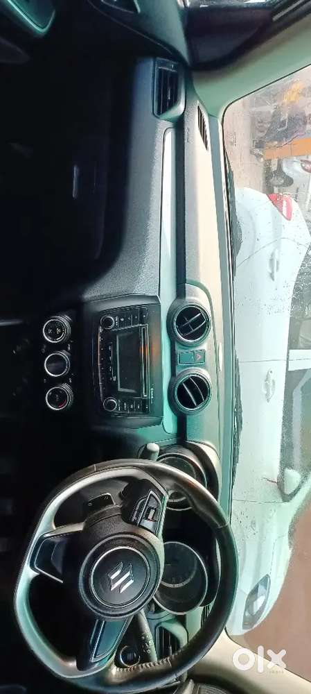 Maruti Suzuki Swift 2020 Petrol 47000 Km Driven