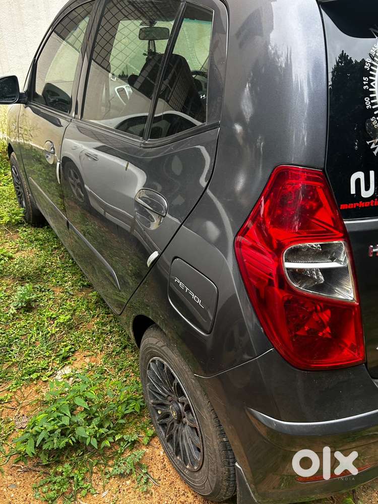 Hyundai I10 2011 Petrol 75000 Genuine Km Driven