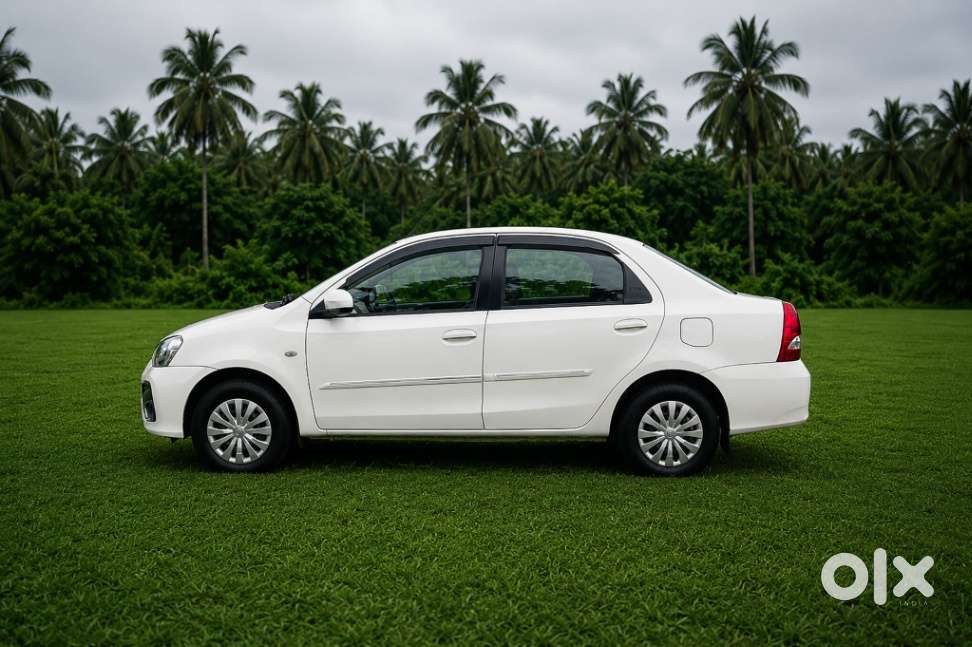 Toyota Etios, 2016, Petrol