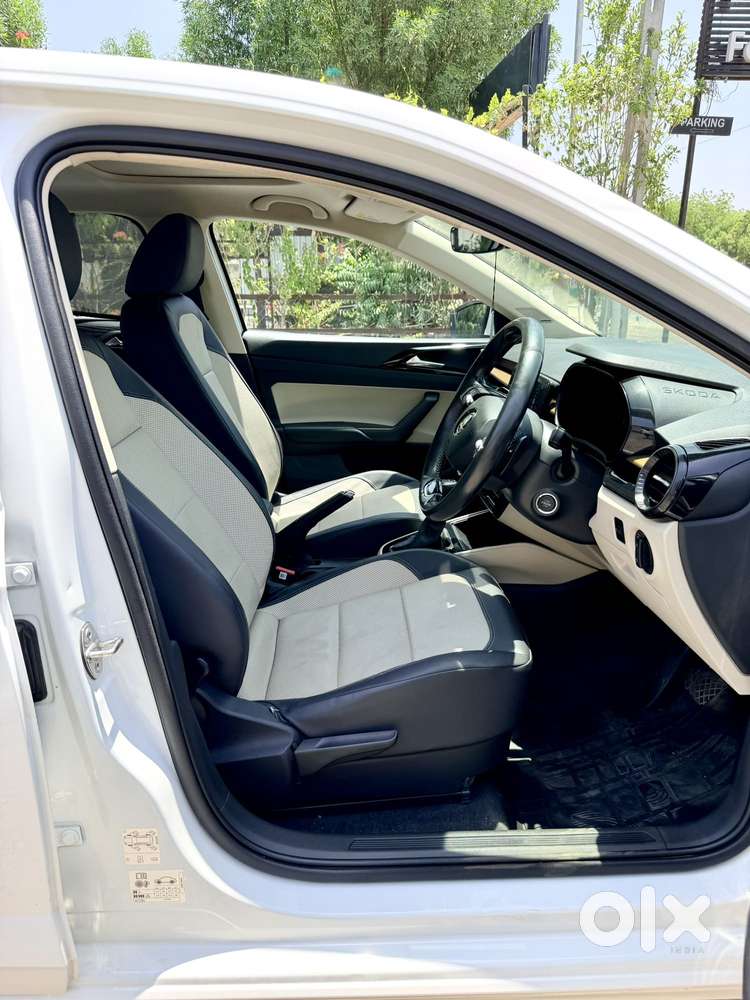 Skoda Slavia 1.5 Tsi Style Dsg, 2022, Petrol