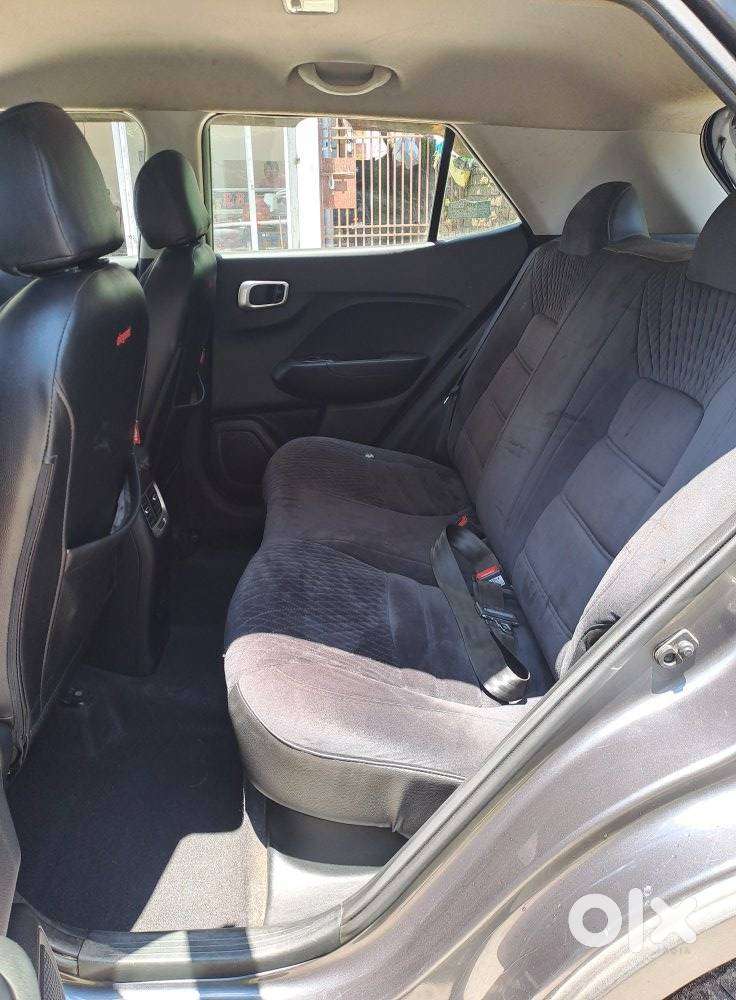 Hyundai Venue, 2021, Petrol