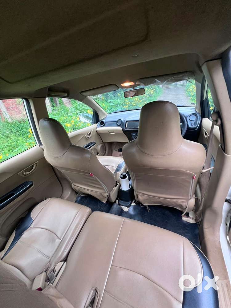 Honda Mobilio 2015 Petrol 7 Seater Wayanad