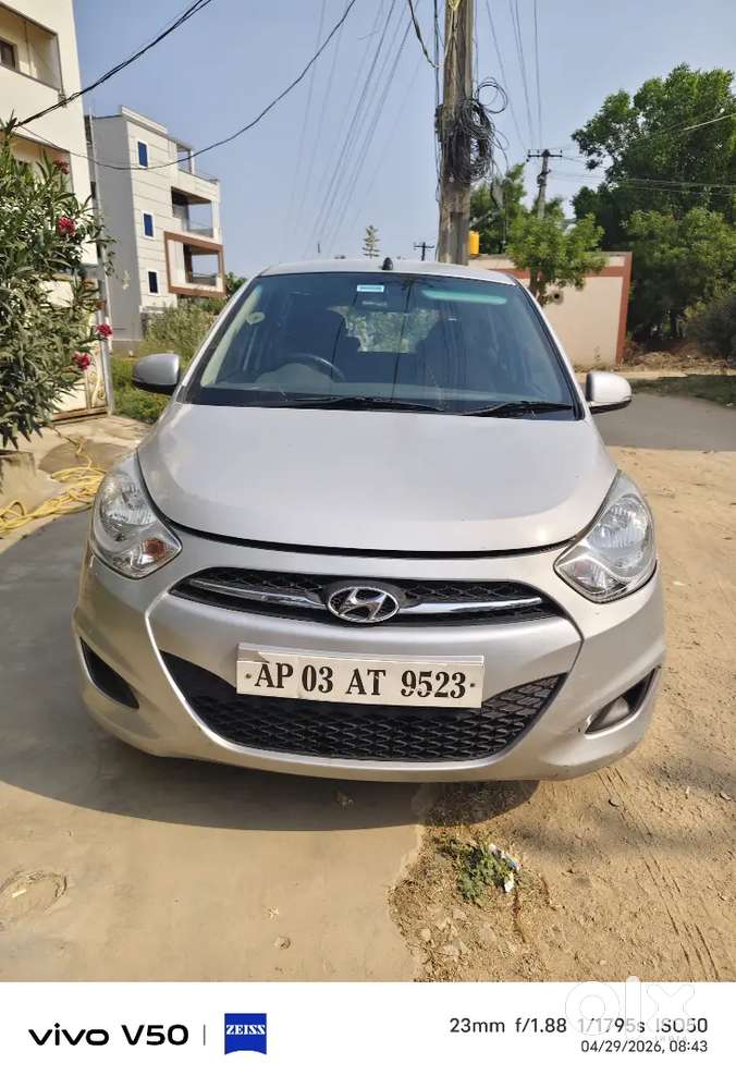 Hyundai I10 Sportz Petrol 2011