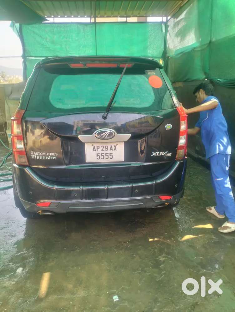Mahindra Xuv500 2013 Diesel 90000 Km Driven