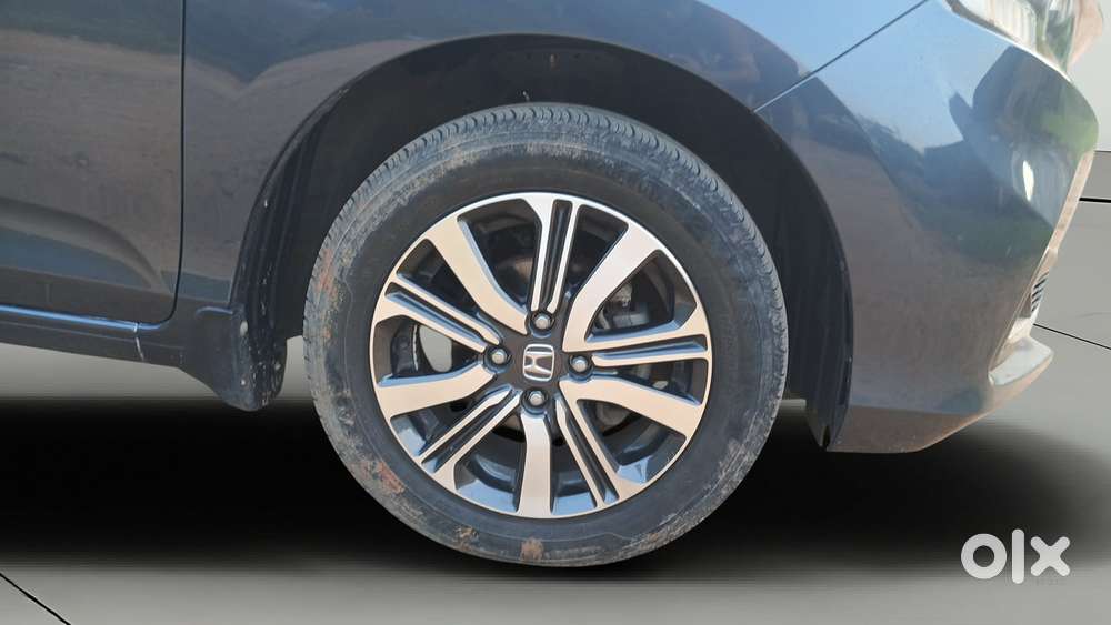 Honda Amaze Vx 1.2 Petrol Cvt, 2022, Petrol