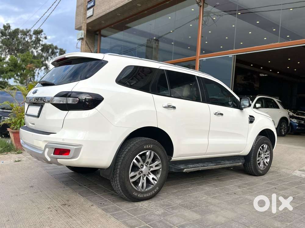 Ford Endeavour 2.2 Titanium At 4x2, 2018, Diesel