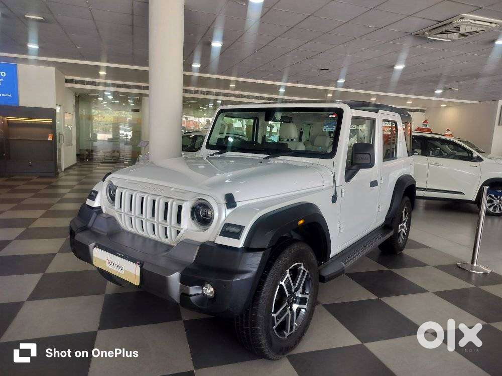 Mahindra Thar Roxx Mx5 Petrol At 2wd, 2025, Petrol