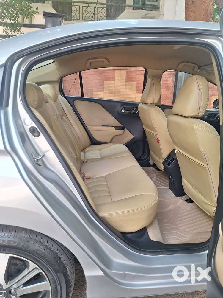 Honda City V Mt Sunroof, 2018, Petrol