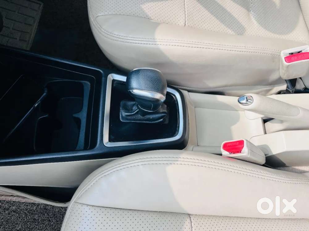 Maruti Suzuki Dzire 1.2 Vxi Amt, 2018, Petrol