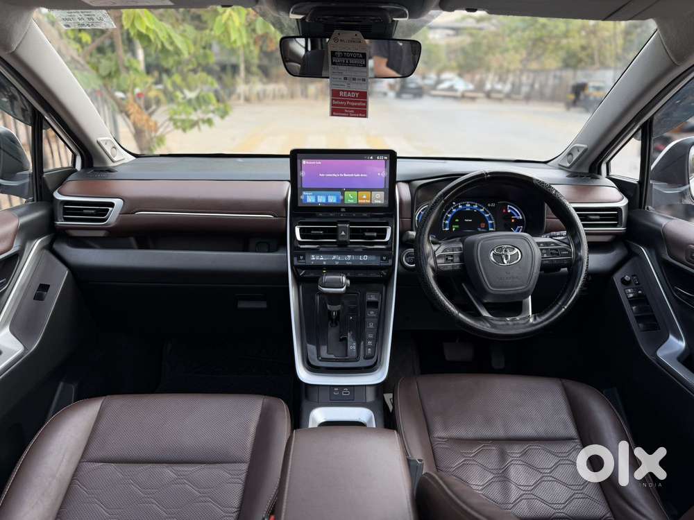 Toyota Innova Hycross 2.0 Zx (o) Hybrid 7 Str, 2023