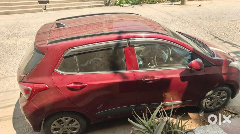 Hyundai Grand I10 2016 Petrol 73000 Km Driven