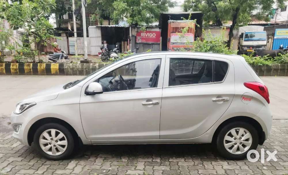 Hyundai I20 Petrol Manual 2013