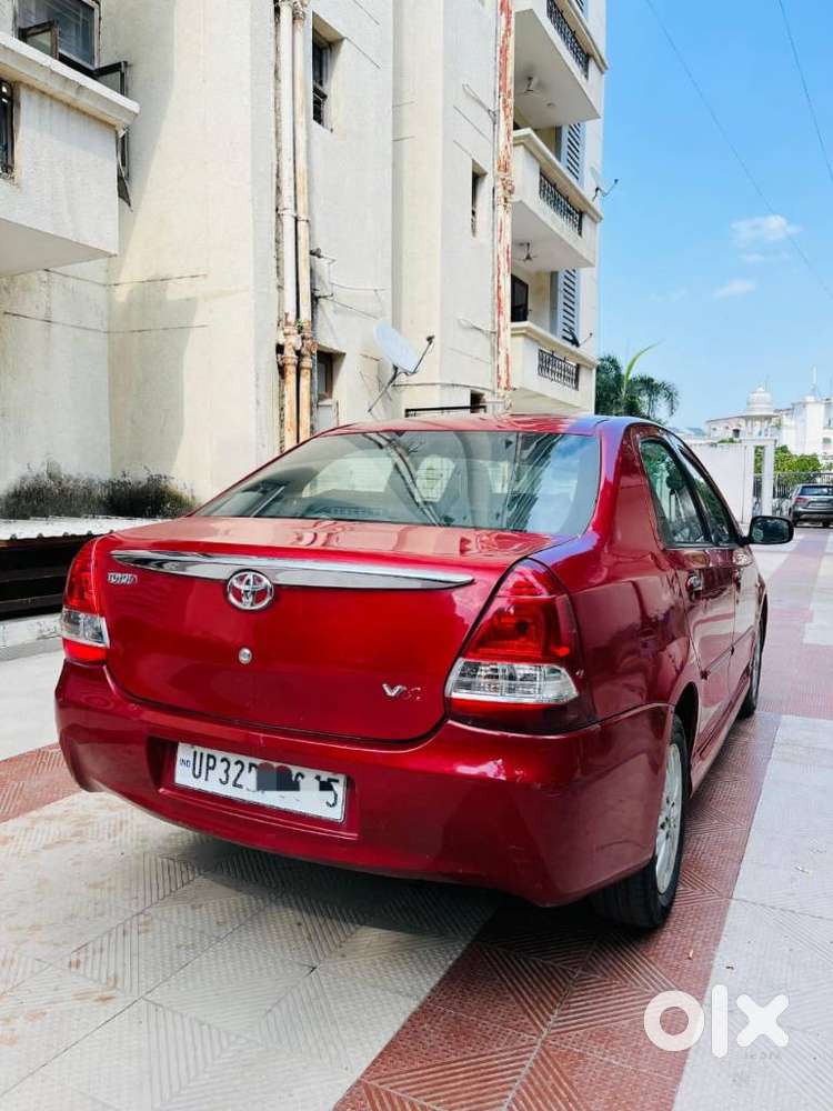 Toyota Etios Liva, 2011, Petrol